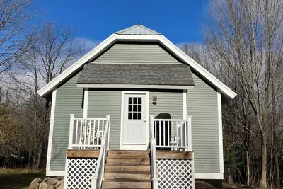 Image de Quiet 2-bedroom up north country home with Ac, WiFi, near Petoskey. Pet free.