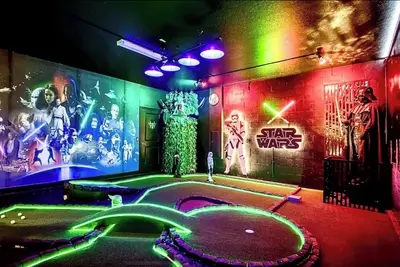Image de Private Pool, Star Wars Mini-golf, Sleeps 24+