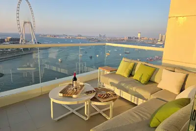 Image de Beachfront, 250° view, private beach, high floor