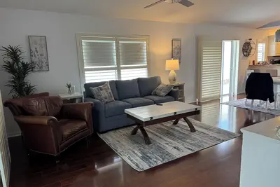 Image de Absolutely chill villa in Mallory. Close to Sumter with all the amenities.