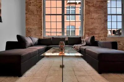 Image de Relaxing & Luxurious Stay | Steps from Downtown!