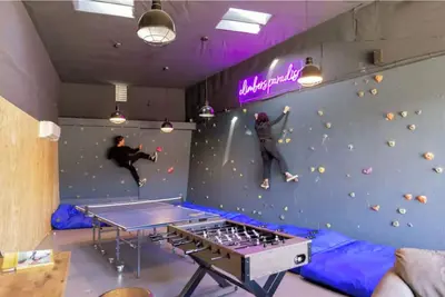 Image de Climbing and Art Rooms, Walk to Jtnp, Cowboy Pool, Hot Tub-Climbers Paradise