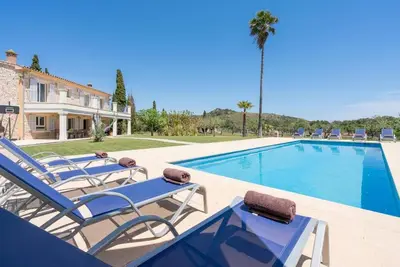 Image de Maison de vacances 'Finca Canyamel Golf Beach' avec vue montagne, piscine privée et Wi-Fi