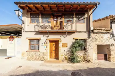 Image de Maison de campagne 'Vallore Del Maestrazgo' avec vue sur les montagnes