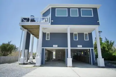 Image de Stunning Beach Views, Steps Away from the Beach