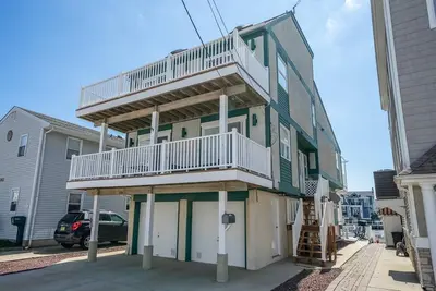 Image de Bay Front with Boat Slip-Sea Isle City!
