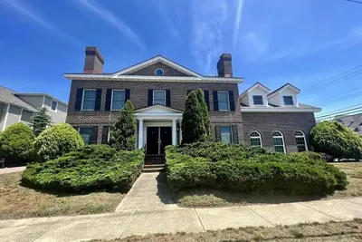 Image de Pet Friendly 3 Bedroom that Sleeps 10