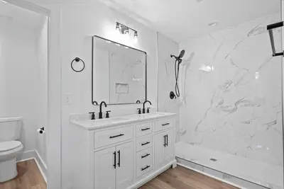 Image de Summerville Sweet Tea! 5 min Historic Summerville/Plantations, Renovated, Wifi!