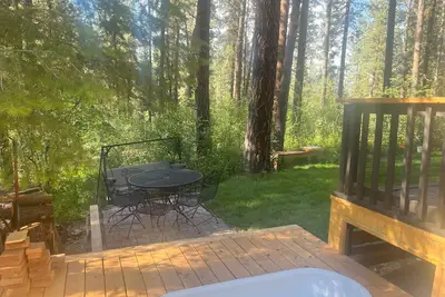 Image de Terrace Lakes Cozy 2-bedroom cabin in charming Garden Valley