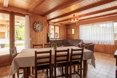 Image de Appart 9 pers. avec Sauna et Spa au pied des pistes, parking privé