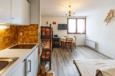 Image de Studio cosy pour 2 pers avec kitchinette, proche des pistes et commerces