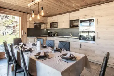 Image de Appartement cosy avec sauna et spa, pied des pistes