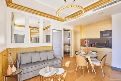 Image de Superbe appartement Ac Avenue Montaigne/Arc de Triomphe
