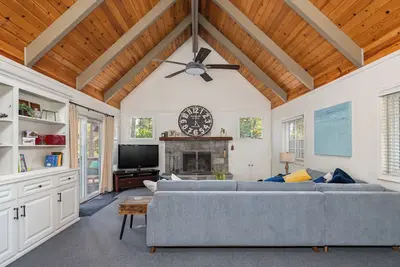 Image de Fernwood- Adorable Cabin w/Bls Access