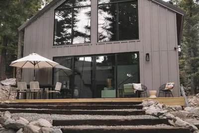 Image de Designer Cabin in Taos Ski Valley
