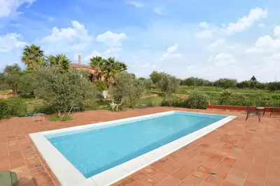Image de Magnifique maison Ă Menfi avec WiFi