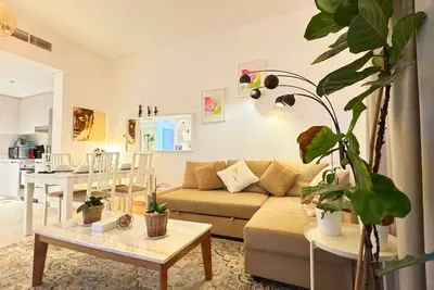 Image de Yas Island Bliss: 1br with Private Balcony and View