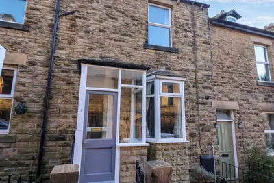 Image de 5 Hamilton Terrace, pet friendly, with open fire in Pateley Bridge