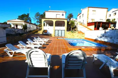 Image de Villa Fernando, 12 personnes, Ă 4 km de Lloret de Mar,