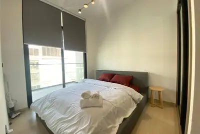 Image de Chic 1-bedroom apartment with city views