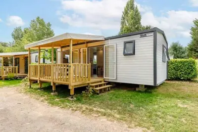 Image de Camping 3 étoiles - Piscine  - ccafbgh