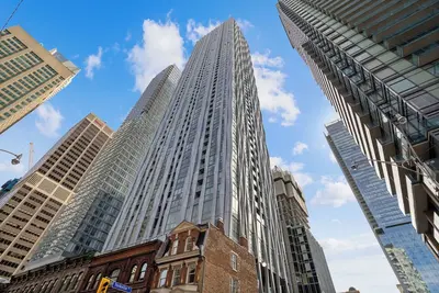 Image de Ultra Lux Yorkville Penthouse Collection - Walk The Best Of Toronto