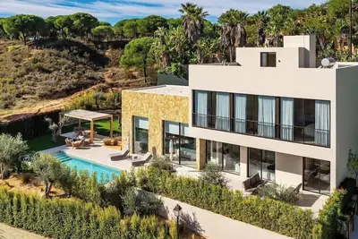 Image de Villa luxe Quinta do Lago Piscine privée chauffée Jacuzzi Bureau Salle de jeux