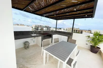 Image de Luxury Apartment Very Close To The Beach.