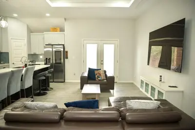Image de Cozy & Modern 3br House Edinburg, Texas