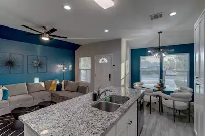 Image de Minutes from downtown and museum district