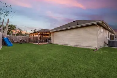 Image de Spacious 3bed\/2bath Family Home