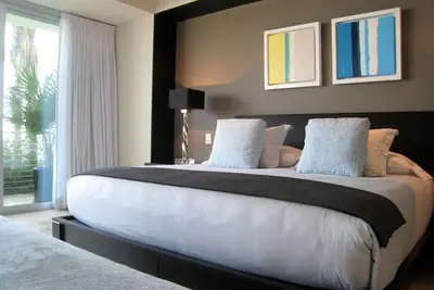 Image de Luxurious and tranquil apt just 5min away from downtown Pv
