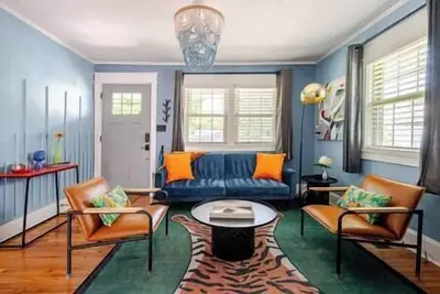 Image de The Blue House/Walk Downtown w/ Upscale Coffee Bar, The Blue House/Walk Downtown w/ Upscale Coffee B