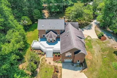 Image de Beautiful Estate in 4 acres of land in Chapel Hill