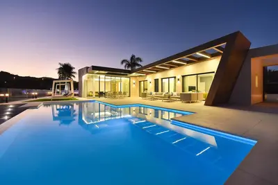Image de Villa Salobre Lux | Luxury Retreat in Gran Canaria | Private Outdoor Pool | Bbq Facilities | Shaded Outdoor Dining Area | Salobre Golf Resort