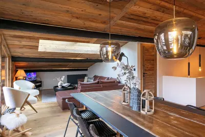 Image de ღ Le Black W o o d • Sauna & Balnéo