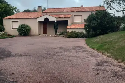 Image de Maison de campagne reposant et sécurisé