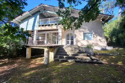 Image de Villa Perica pour 10 personnes. Entre lac et océan. Wifi gratuit.