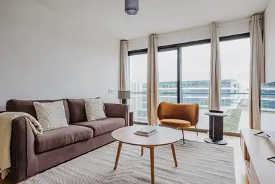 Image de Blueground | Alcantara 3bd apartment