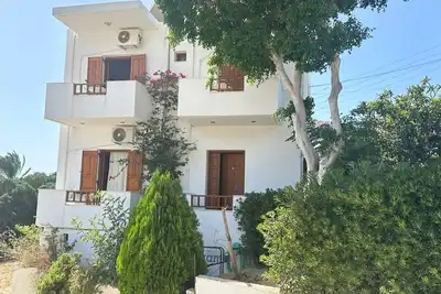 Image de Apartment in Lentas with sea view and garden