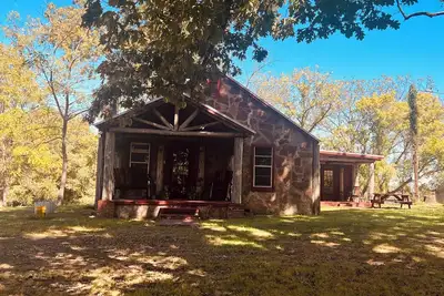 Image de Cozy 4-bedroom cabin with Ac, WiFi in peaceful Harriet