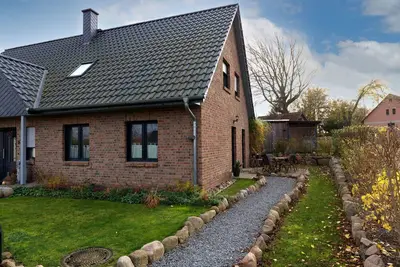Image de On the outskirts of the village of Oertzenhof, in a peaceful location.