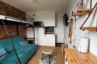 Image de Studio avec vue montagne, accès direct aux pistes