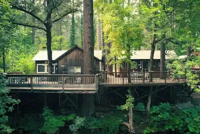 Image de Kells Cabins, RiverCast & Upper Sac Shack together