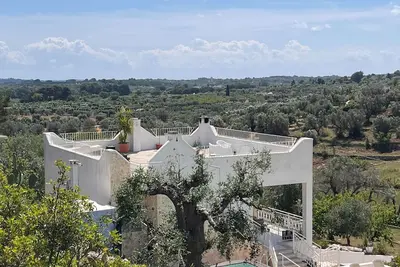 Beautiful villa located between Ostuni & Cisternino.