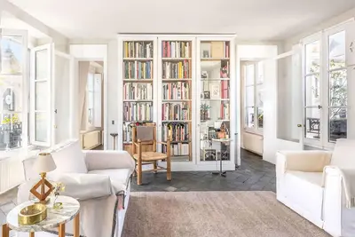 Image de Parisian Designer Pied-à-Terre | Le Marais