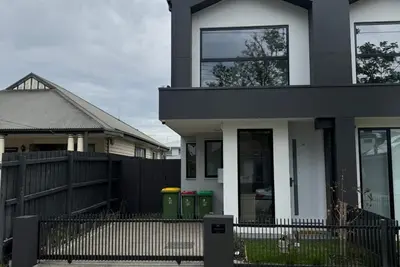 Image de Newly Furnished Townhouse in Maidstone
