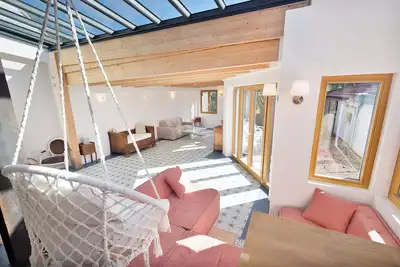 Image de L'Arboré, Maison d'architecte avec Hammam près de la forêt à Rambouillet