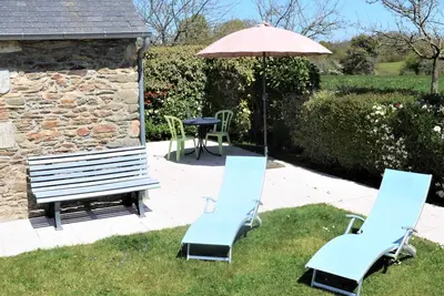 Image de Homerez - Maison charmante à Botsorhel avec jardin clôturé de 31 m²