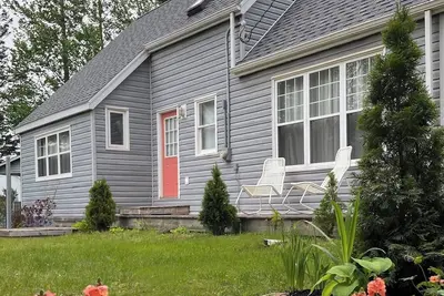 Image de Couples Getaway at Lovewelle Coastal Cottage